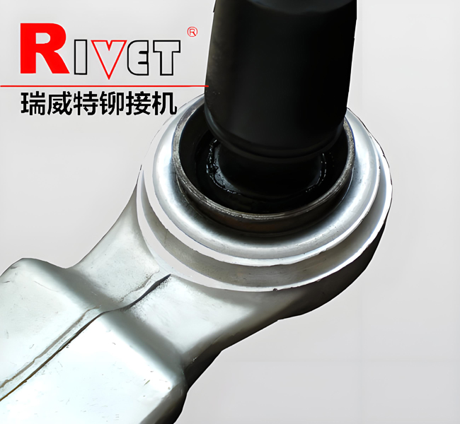 汽車轉(zhuǎn)向球銷鉚接機，滾鉚機，旋鉚機
